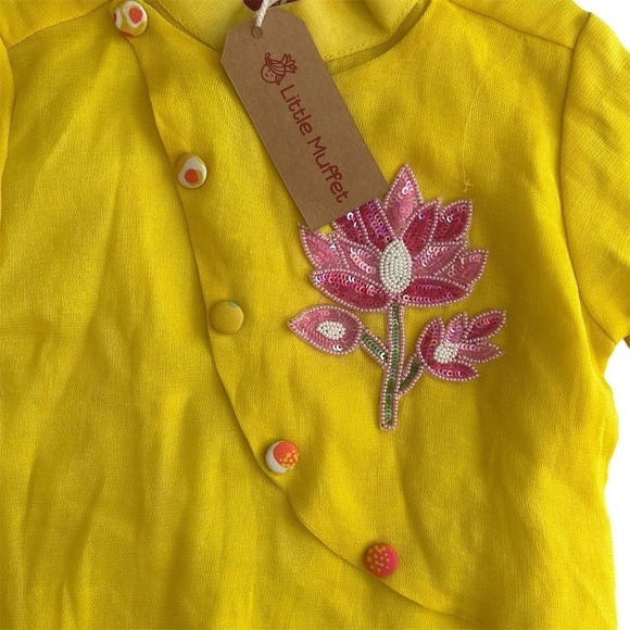 NWT Yellow Embroidered Kurta Set Boys M Floral Party Outfit‎ Long Sleeve - Picture 3 of 7